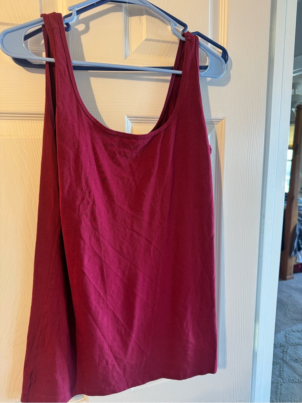 Maurice’s Classic Women's Scoop Neck Tank Top - Burgundy
